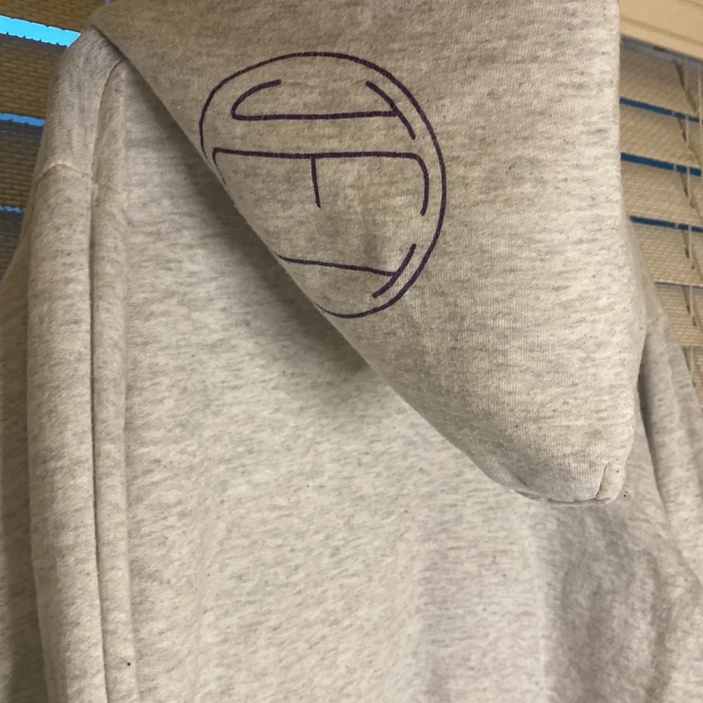 JET by John Eshaya T’s pullover hoodie - Picture 6 of 9